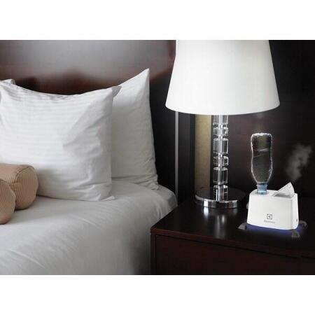 Ультразвуковой увлажнитель воздуха Electrolux EHU-4015 Travel