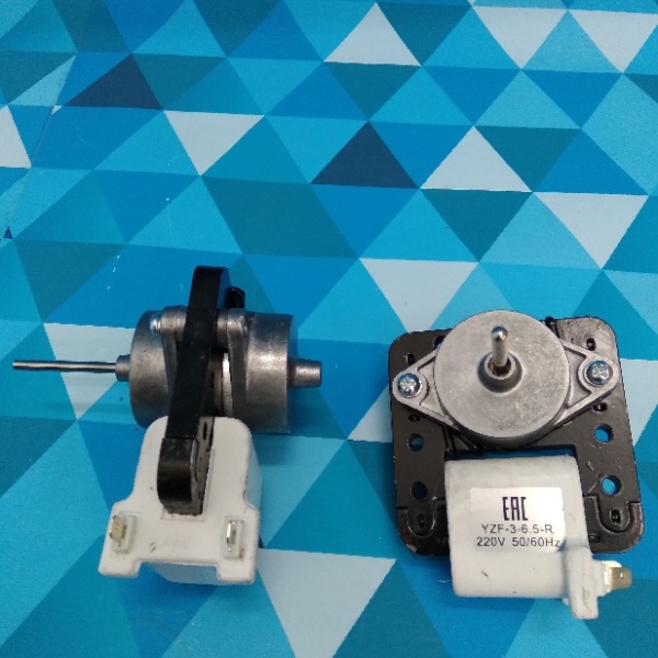 Вентилятор YZF-3-6.5-R (220V, 7W, Ф3, шток 29мм.) перекидной